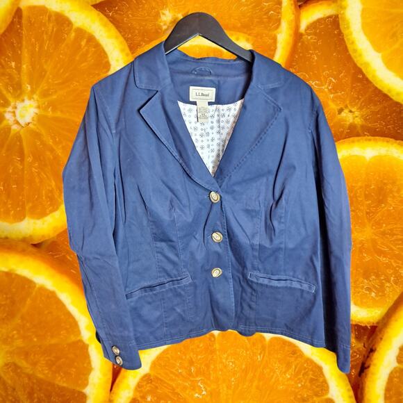 L.L. Bean Women's Navy Everyday Capsule 3-Button Lined Blazer Jacket Size 18W - Picture 2 of 6